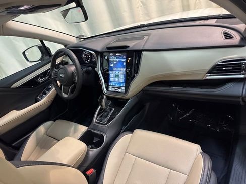 Certified 2025 Subaru Outback Limited image 36