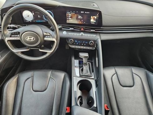 Used 2024 Hyundai Elantra Limited FWD image 26