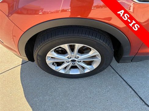 Used 2019 Ford Escape SE image 10