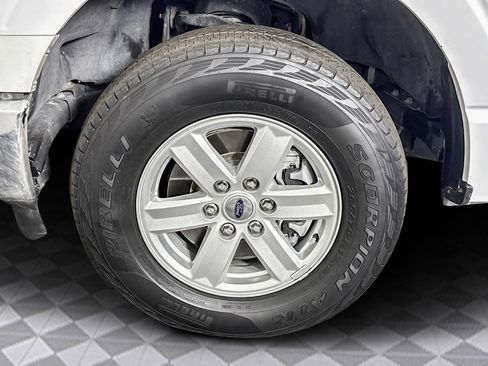 Used 2022 Ford F150 XL w/ Trailer Tow Package image 37