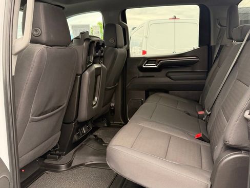 Used 2025 Chevrolet Silverado 1500 LT Trail Boss w/ Protection Package AWD/4WD image 26