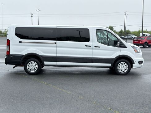 Used 2024 Ford Transit 350 XLT RWD image 8