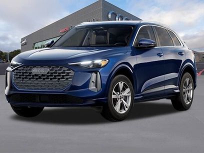 Used 2025 Audi Q5 Premium w/ Convenience Package