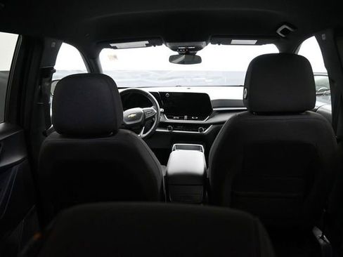 Used 2026 Chevrolet Equinox LT FWD image 15