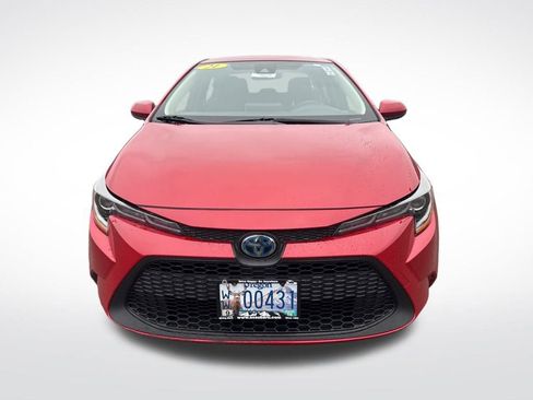 Used 2021 Toyota Corolla LE image 2