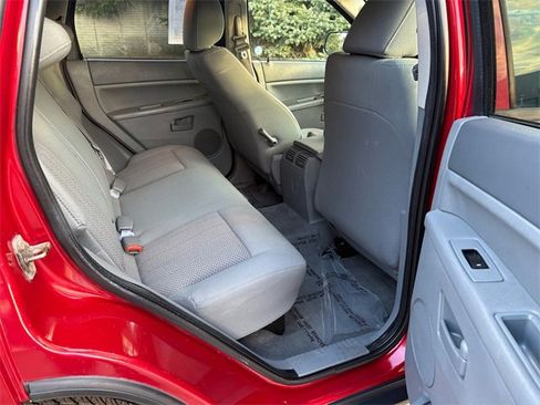 Used 2006 Jeep Grand Cherokee Laredo image 20