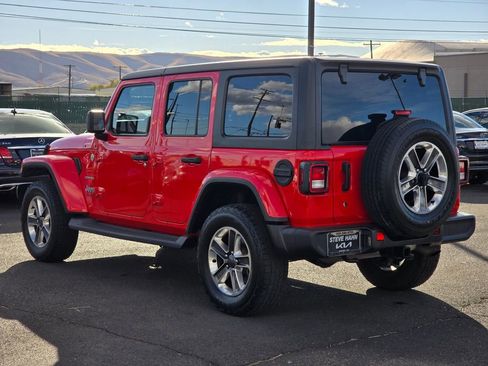 Used 2020 Jeep Wrangler Unlimited Sahara image 3