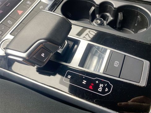 Used 2022 Audi Q7 3.0T Premium Plus w/ Premium Plus Package image 20