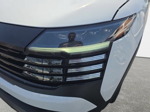 Used 2026 Nissan Kicks S FWD image 30