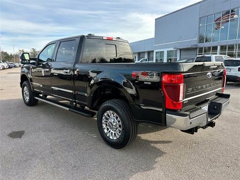 Used 2022 Ford F250 XLT w/ XLT Premium Package image 5