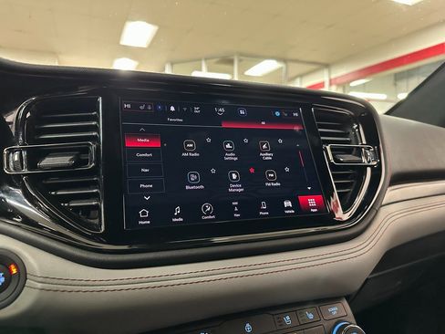 Certified 2024 Dodge Durango R/T image 27