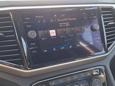 Used 2022 Volkswagen Atlas SEL Premium image 30