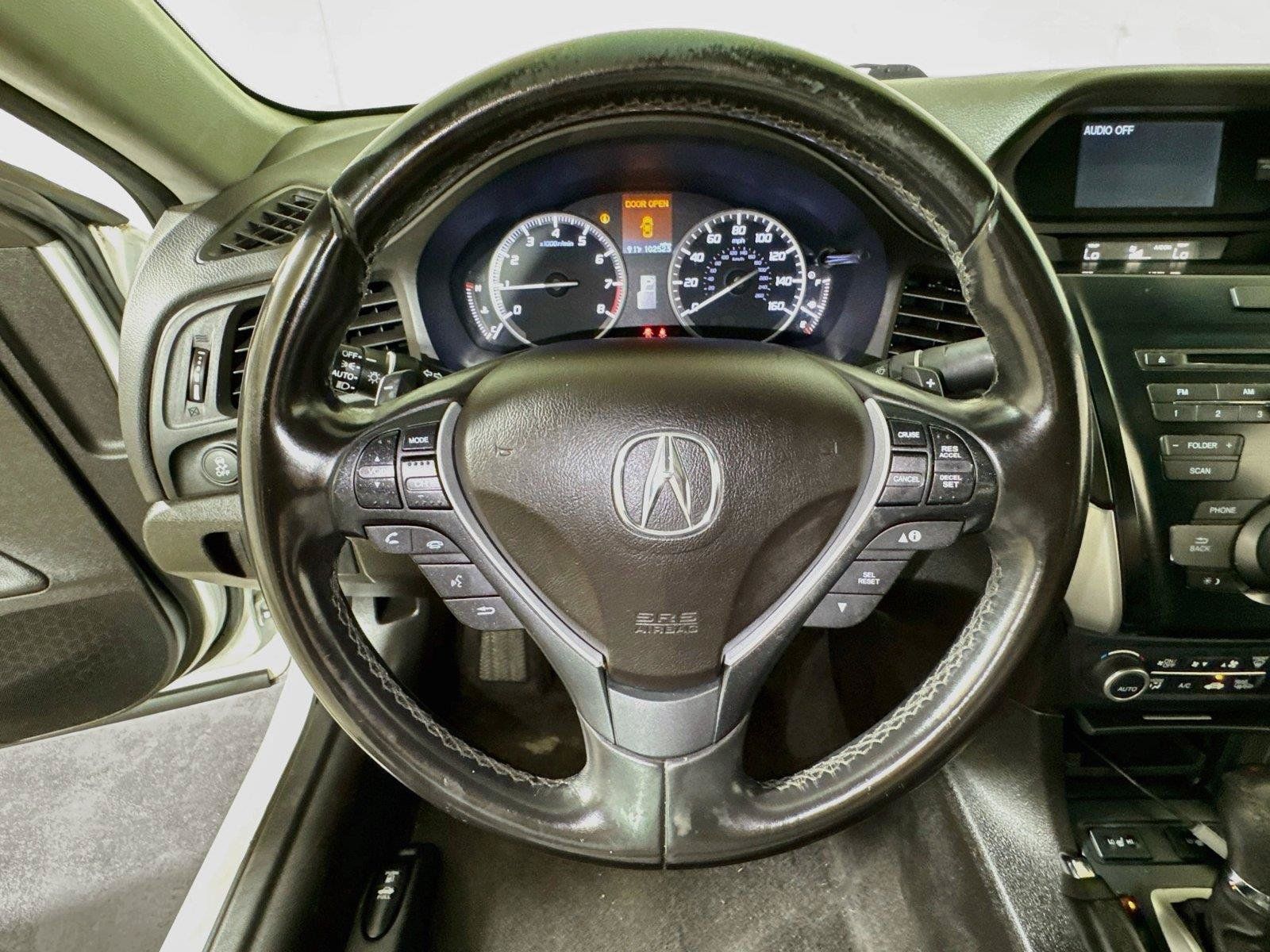 Used 2017 Acura ILX FWD image 9