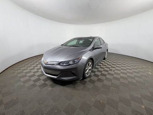 Used 2018 Chevrolet Volt Premier w/ Driver Confidence Package image 17