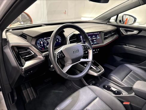 Used 2023 Audi Q4 e-tron Prestige AWD/4WD image 15