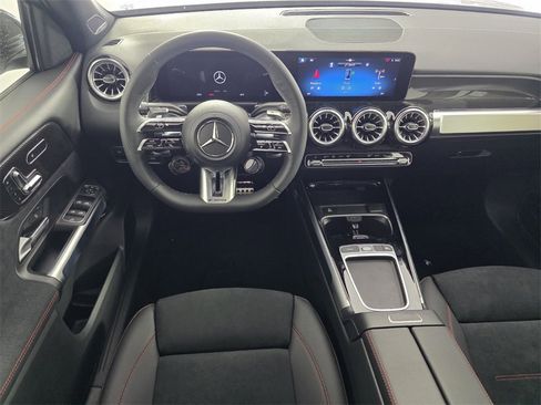 New 2026 Mercedes-Benz GLB 35 AMG 4MATIC image 10