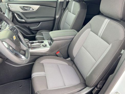 New 2026 Chevrolet Blazer LT w/ Convenience Package FWD image 21