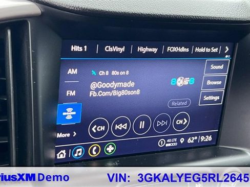 Used 2024 GMC Terrain AT4 image 36