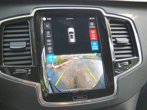 Certified 2023 Volvo XC90 B5 Plus w/ Protection Package Premier AWD/4WD image 25