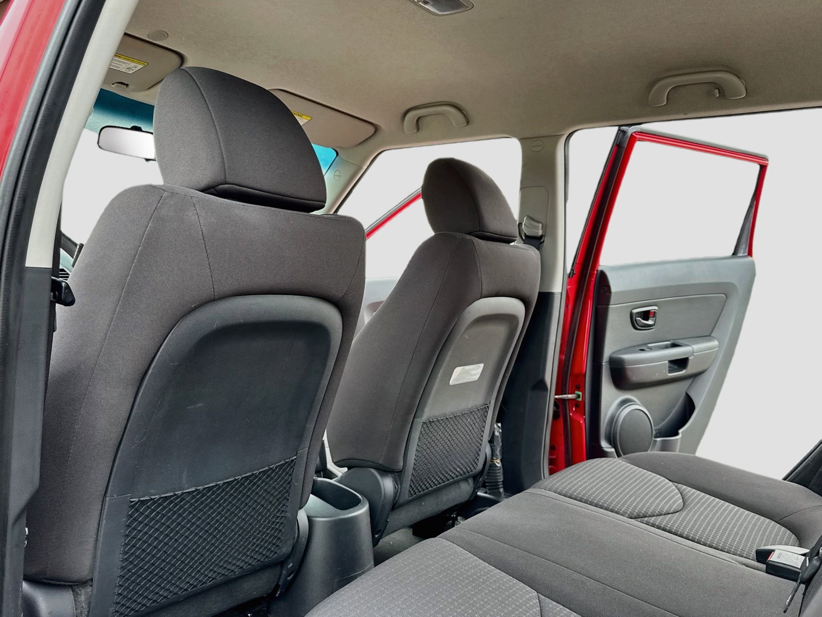Used 2013 Kia Soul FWD image 19