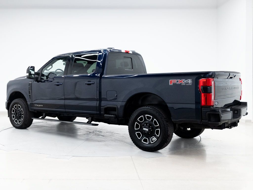 Used 2025 Ford F350 Platinum AWD/4WD image 7