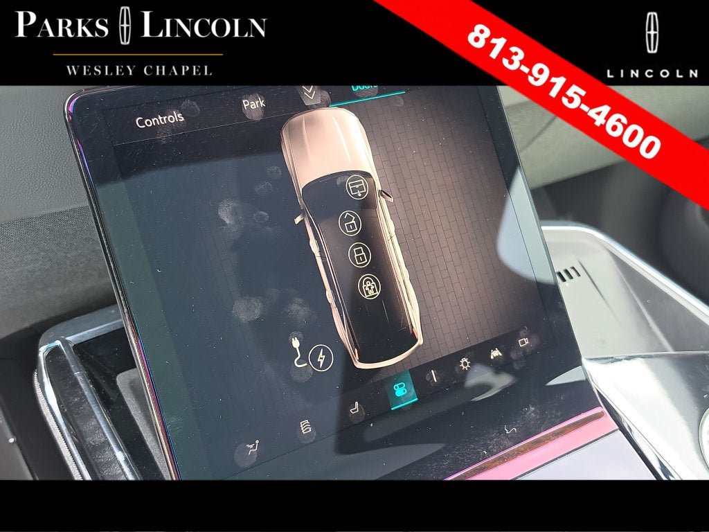 Used 2026 Cadillac Escalade IQ Sport 1 w/ LPO, ONYX Package AWD/4WD image 27