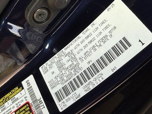 Used 2026 Toyota Sequoia Capstone image 33