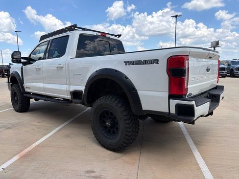 Used 2024 Ford F250 Lariat w/ Lariat Ultimate Package AWD/4WD image 4