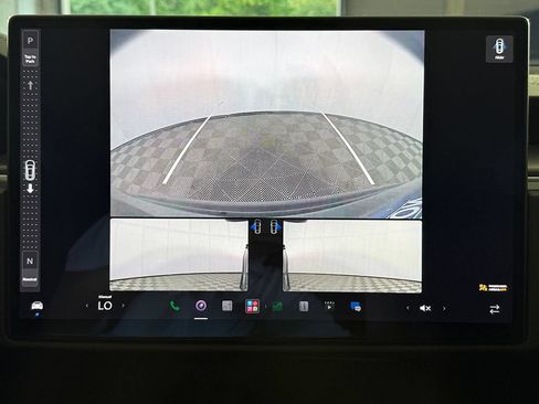 Used 2022 Tesla Model S Plaid AWD/4WD image 55