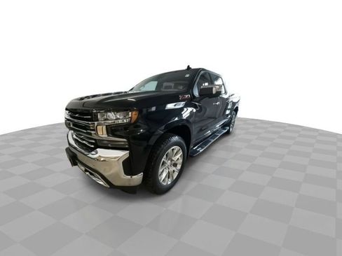 Used 2022 Chevrolet Silverado 1500 LTZ image 4