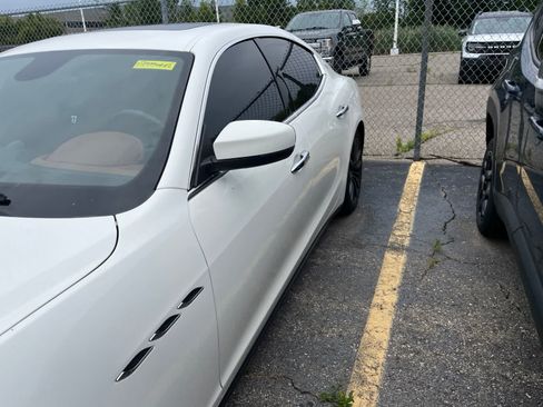 Used 2018 Maserati Ghibli S Q4 AWD/4WD image 8