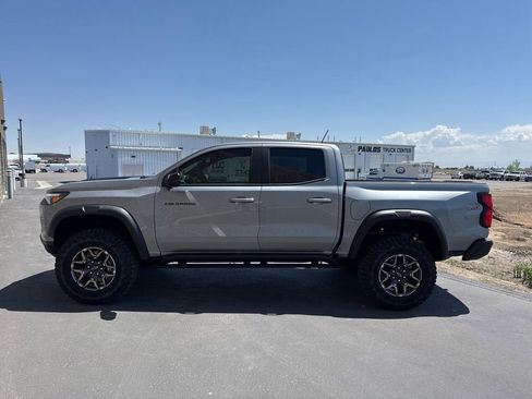 New 2026 Chevrolet Colorado ZR2 w/ Technology Package AWD/4WD image 7