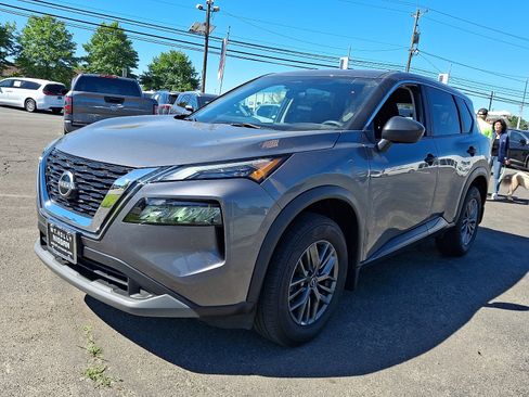 Certified 2023 Nissan Rogue S AWD/4WD image 3