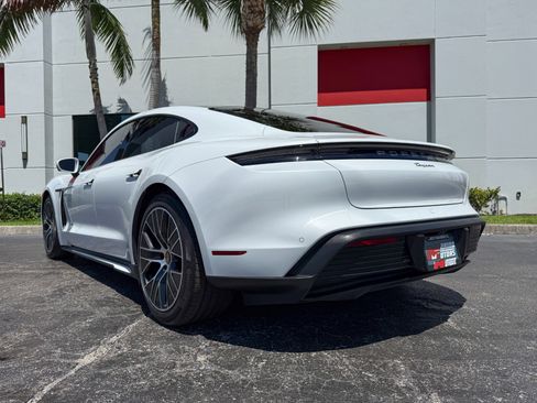 Used 2023 Porsche Taycan RWD image 17