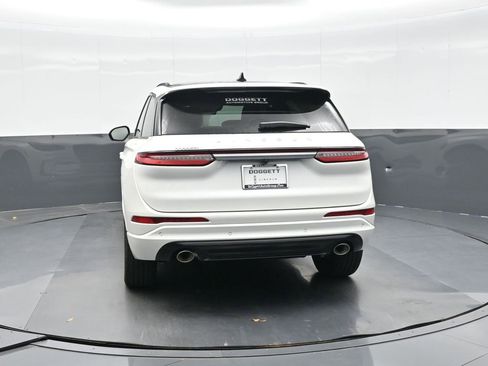 New 2026 Lincoln Corsair Premiere image 5