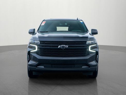 Used 2023 Chevrolet Suburban RST image 2
