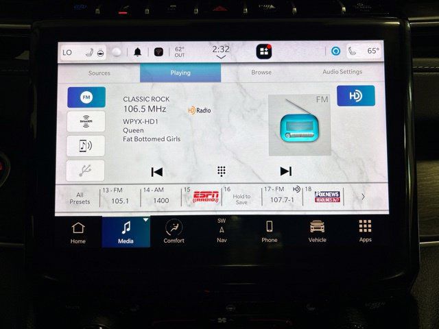Used 2023 Jeep Grand Cherokee 4WD 4xe image 30