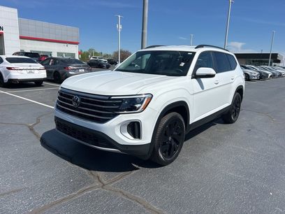 Used 2025 Volkswagen Atlas SE