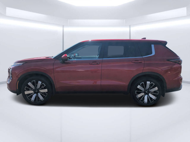 Used 2025 Mitsubishi Outlander SE FWD image 6