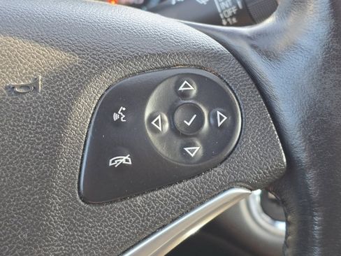 Used 2015 Chevrolet Impala LTZ image 28