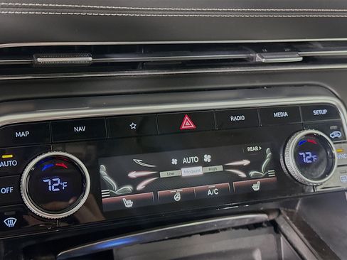 Used 2024 Genesis GV80 2.5T image 24