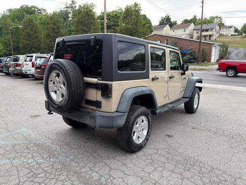 Used 2016 Jeep Wrangler Unlimited Sport w/ Quick Order Package 24S AWD/4WD image 5