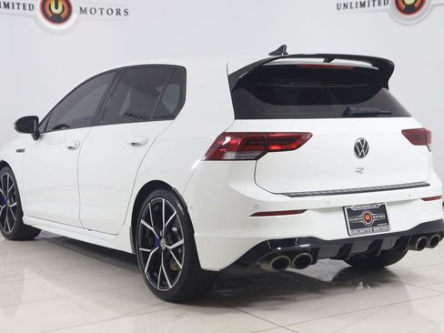 Used 2023 Volkswagen Golf R AWD/4WD image 4