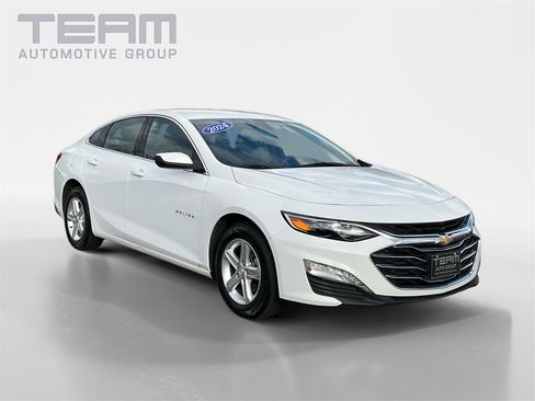 Used 2024 Chevrolet Malibu LT image 1
