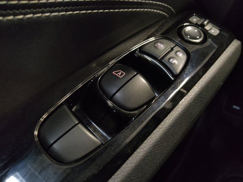 Used 2023 Nissan Altima 2.5 SV w/ SV Premium Package FWD image 27