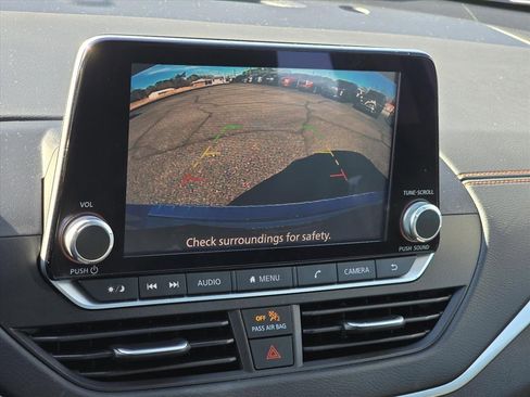 Used 2022 Nissan Altima 2.5 SR image 5