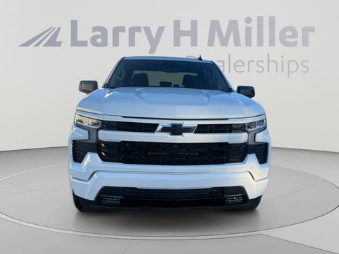 Used 2025 Chevrolet Silverado 1500 RST w/ LPO, Dark Essentials Package AWD/4WD image 8