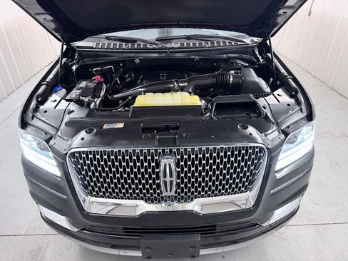 Used 2019 Lincoln Navigator Reserve AWD/4WD image 53