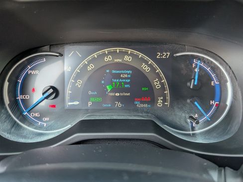 Used 2023 Toyota RAV4 SE w/ Convenience Package AWD/4WD image 19