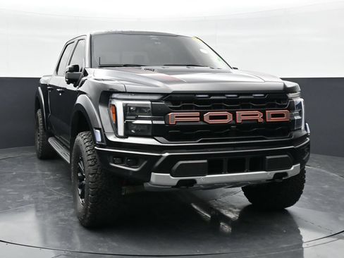Used 2025 Ford F150 Raptor AWD/4WD image 2
